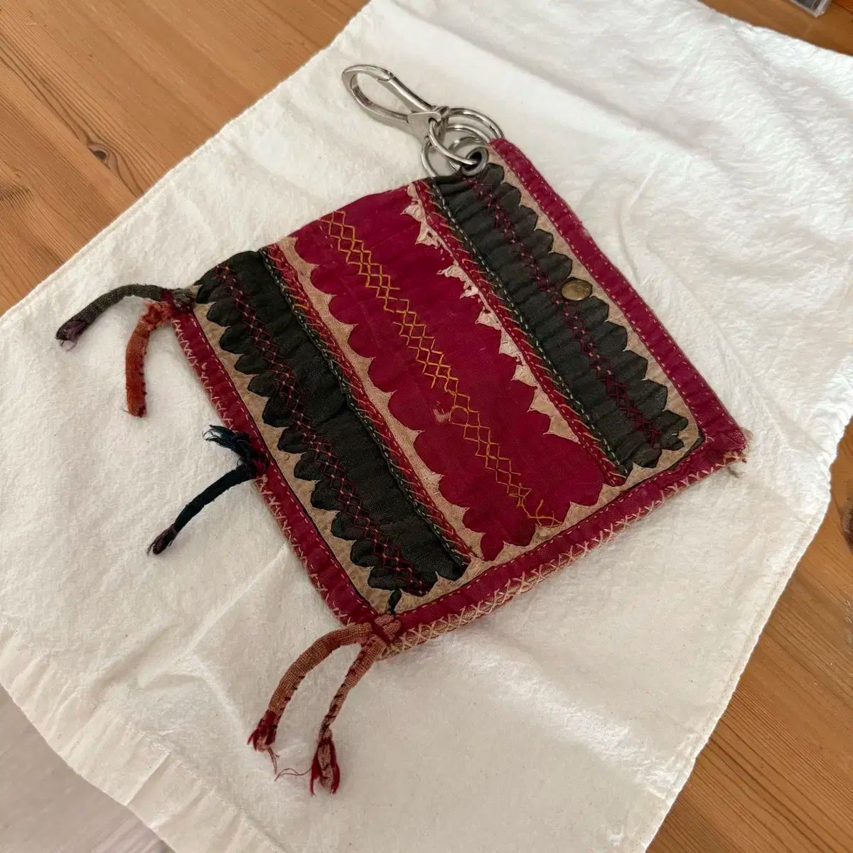 第五人格バトラーズカフェ 血の女王 まとめ売り 第五人格 バトラーズカフェ 血の女王 ハート缶バッジ Identity V