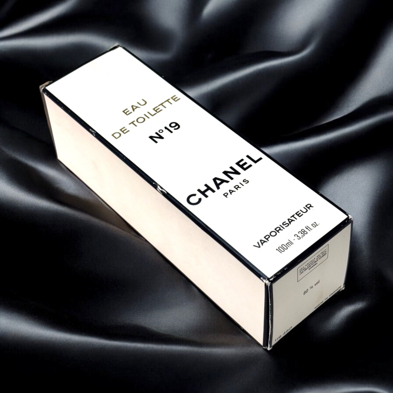 内容量ほぼ満量⭐️シャネル 香水】 CHANEL NO19 オードトワレ