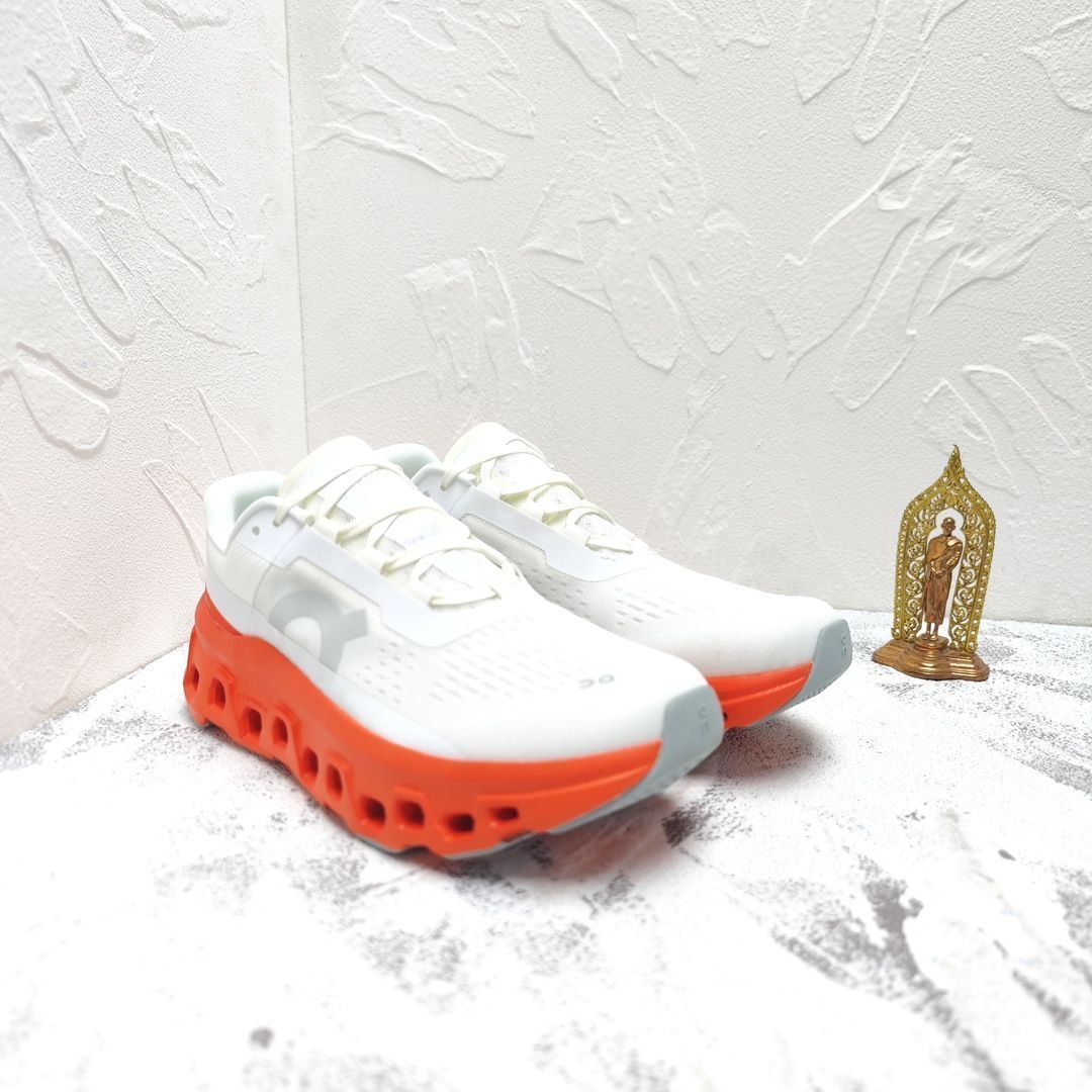【中古美品】on ランニングシューズ（Cloudmonster／26cm） On オン レディース クラウド モンスター Cloudmonster