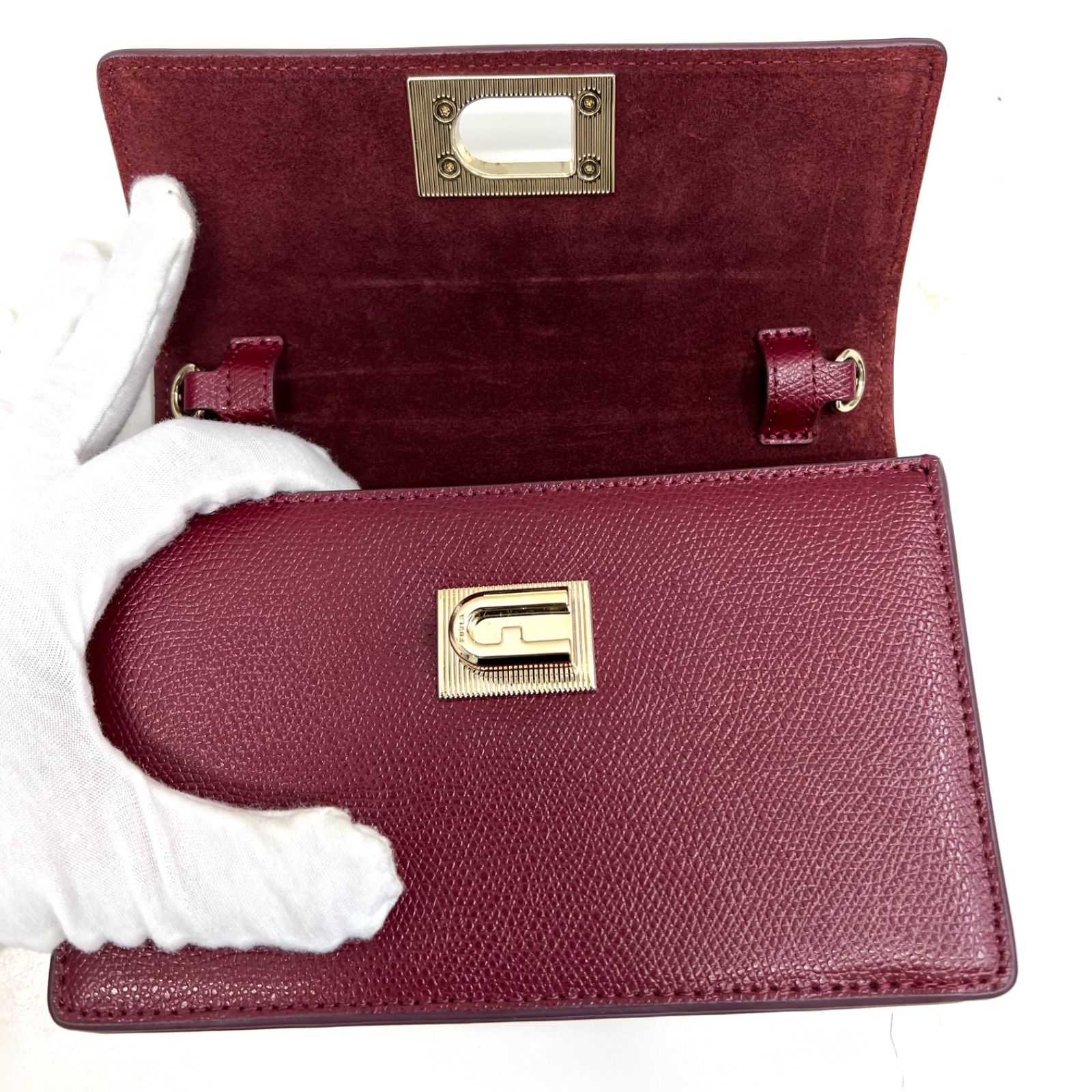 極美品】FURLA VITTORIA アーチロゴ ハンドバッグ レザー 赤 【楽天  