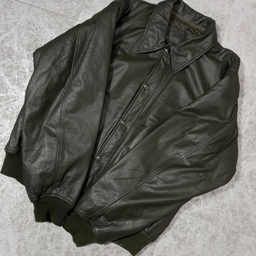 リブ付きレザージャケット ブルゾン 襟付き 短丈 軽量 中綿