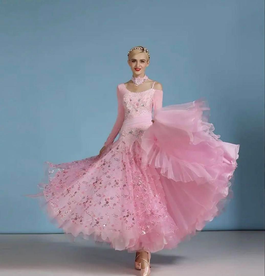 気品あるピンク❤️ストーン付きスタンダードドレス✨発表会・競技会・デモに最適！ 気品あるピンク❤️ストーン付きスタンダードドレス✨発表会