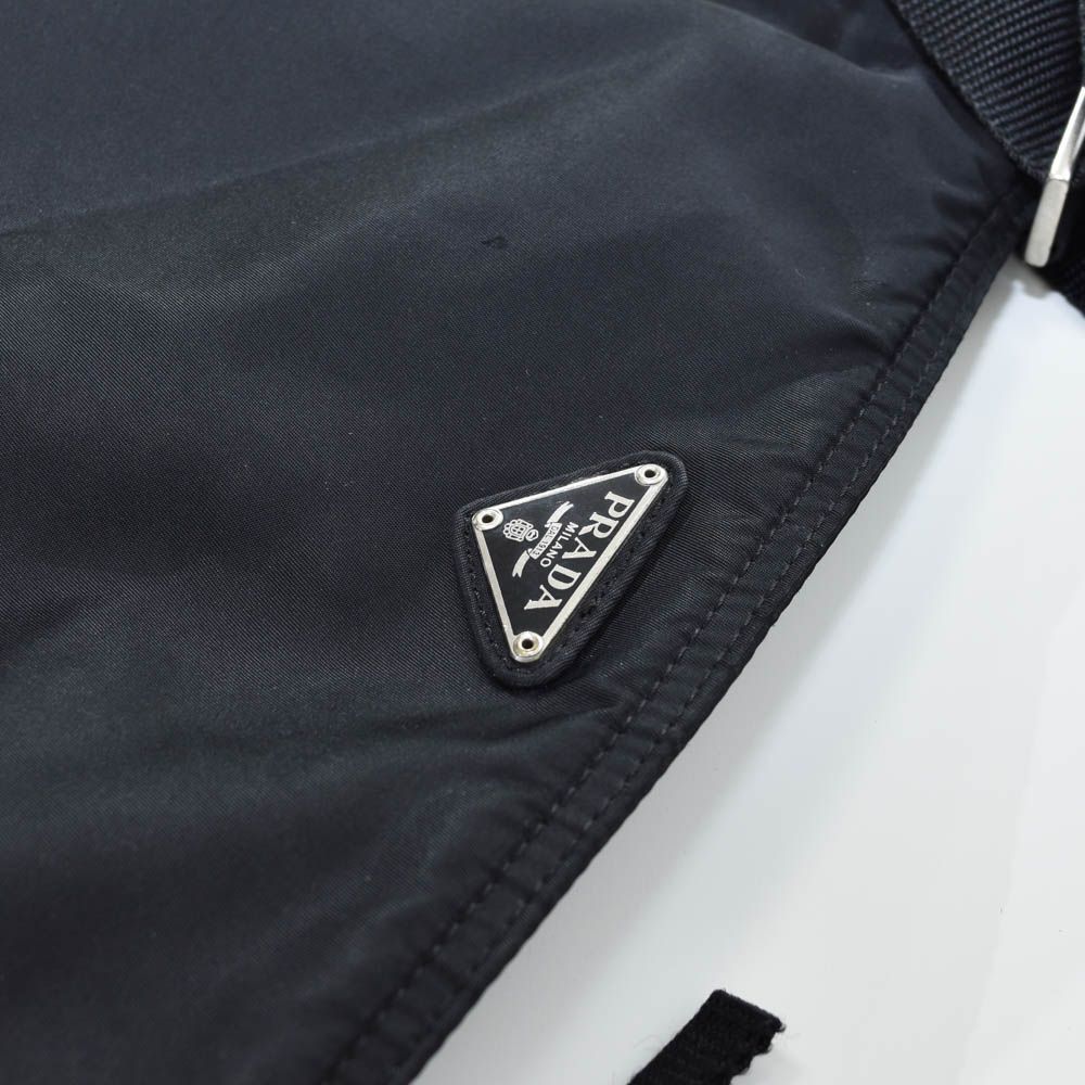 中古USED PRADA ショルダーバッグ ナイロン ロゴ ブラック 37189 中古USED PRADA ショルダーバッグ ナイロン ロゴ ブラック 37189