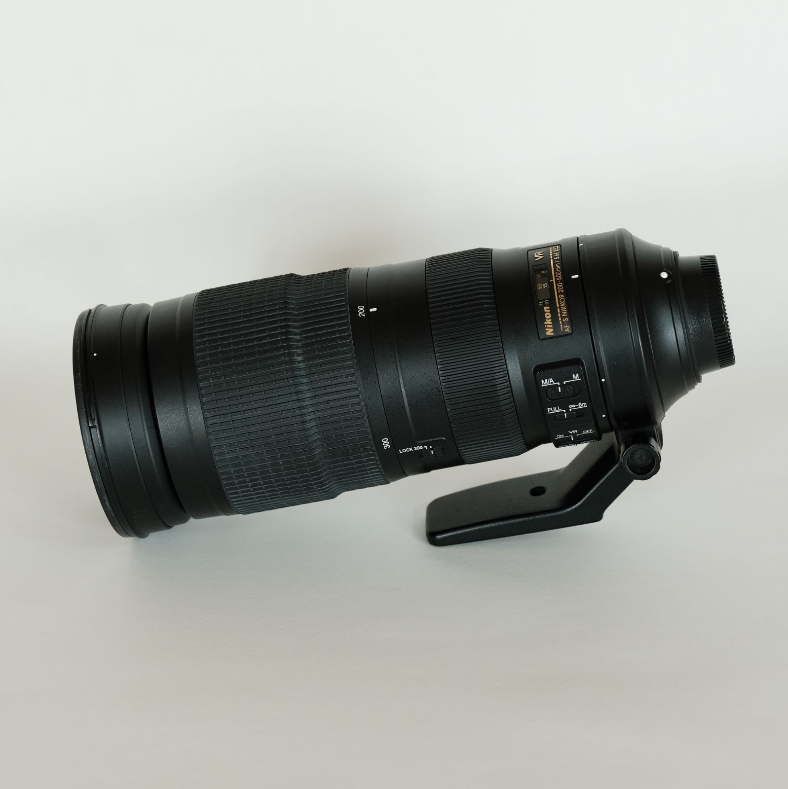 [薄カビあり] Nikon AF-S NIKKOR 200-500mm f/5.6E ED VR / 超望遠ズーム / Nikon Fマウント
