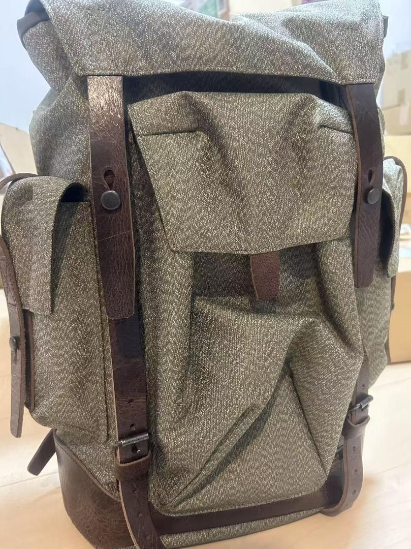 新品未使用 ヴォータンクラフトソルト＆ペッパーバックパック ソルト＆ペッパーバックパック 15L - カメラバッグ & 日常用