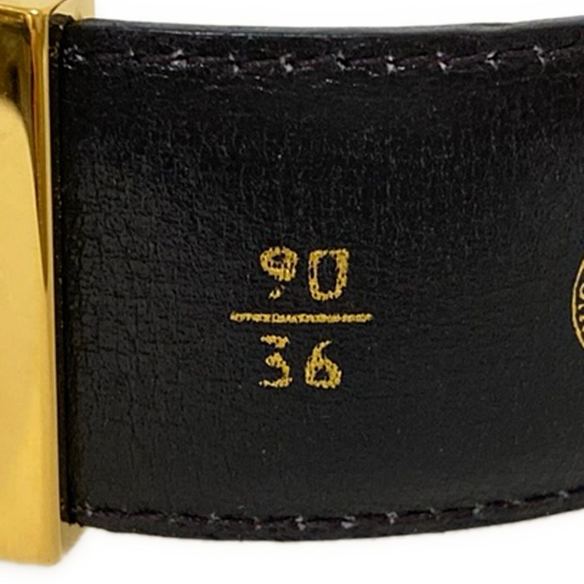GUCCI(グッチ) ベルト 90/36 - 黒×ゴールド レザー - メルカリ