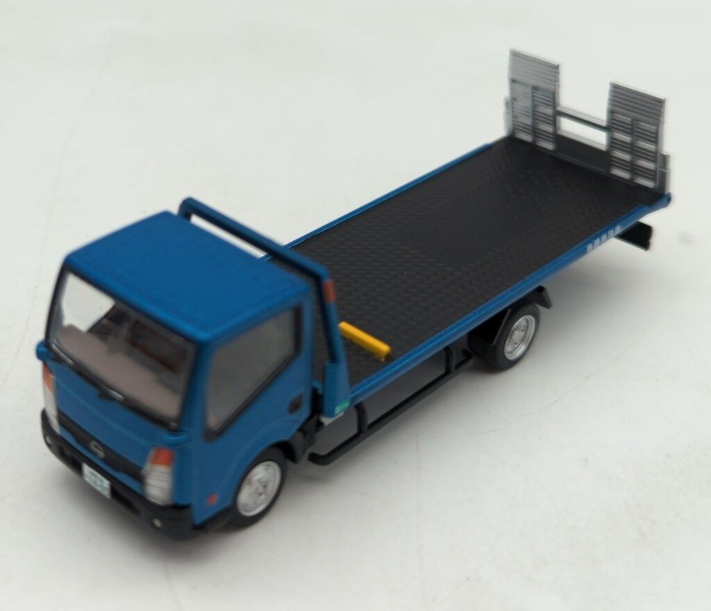 トミーテック TOMICA LIMITED VINTAGE NEO 日産アトラス F24