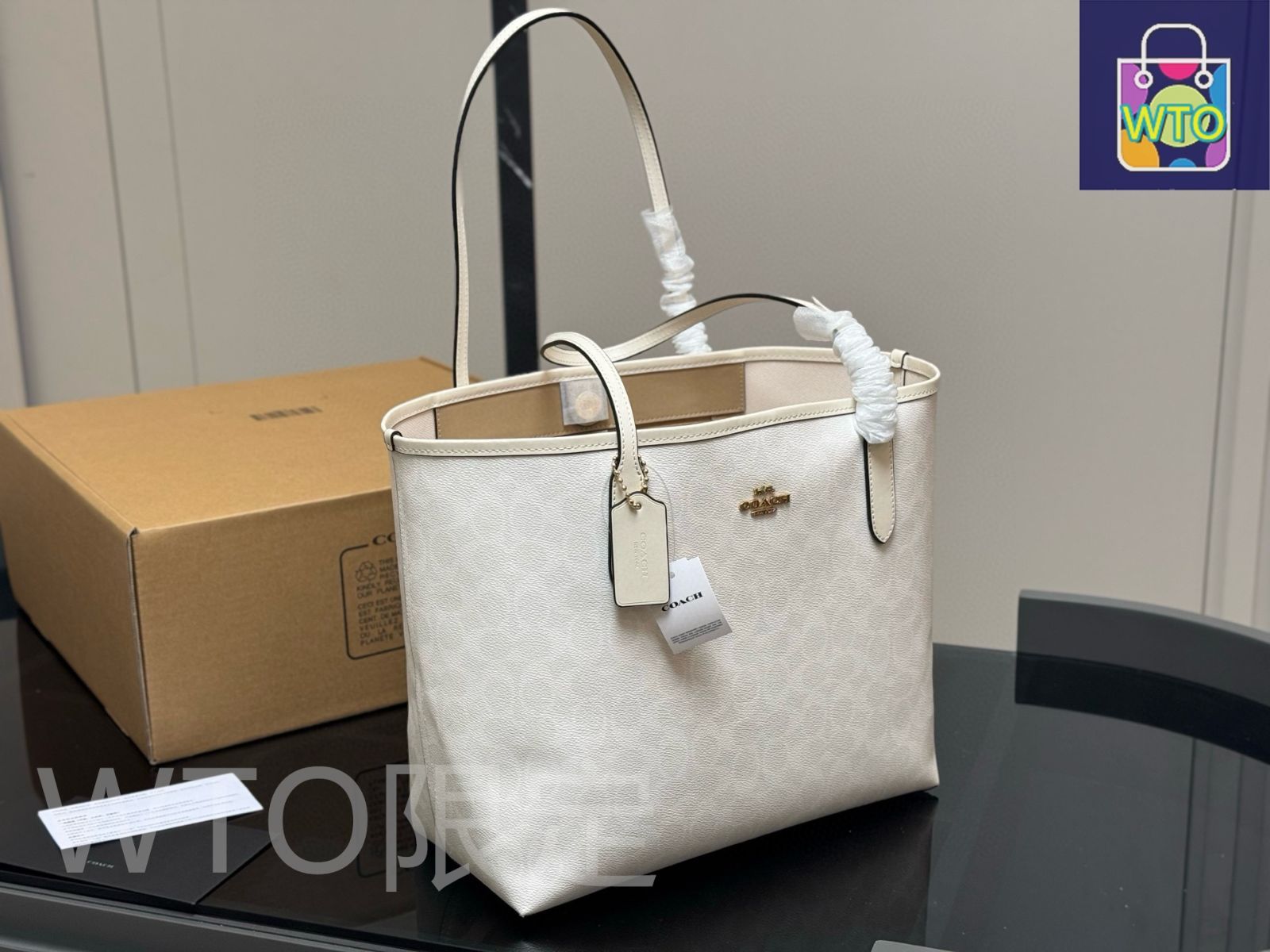 【Coach】ユニセックスの大容量バッグ♪ シティトートバッグ 今日特価】Coach コーチ 新作 シティトートバッグ 吸い込み式