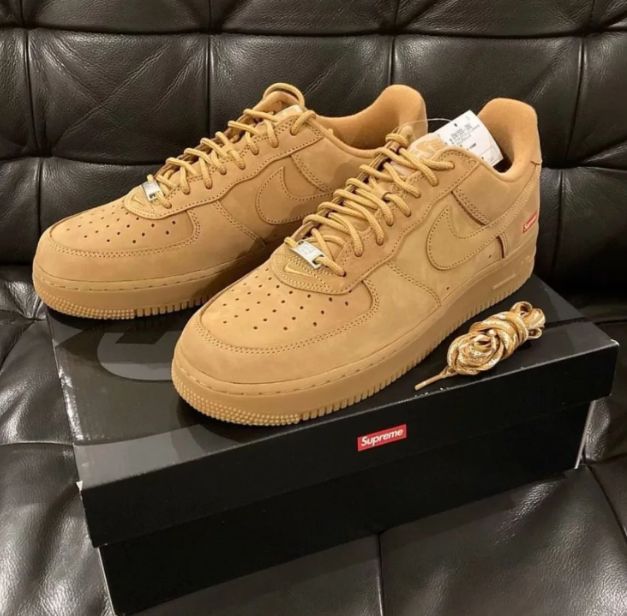 Supreme ×Nike Air Force 1 Low Flax Wheat