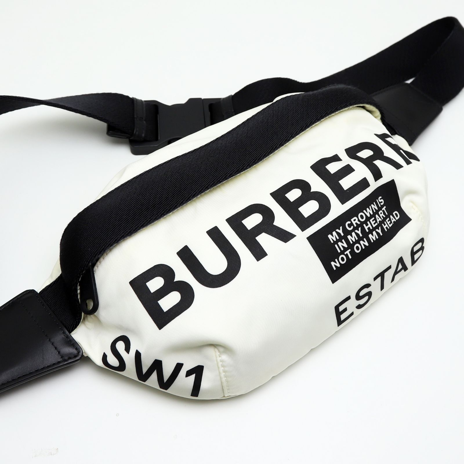 バーバリーブルーレーベル　ボディーバック❤️ご購入前コメントお願いします❤️ ロボタヌキ様専用 - メルカリ