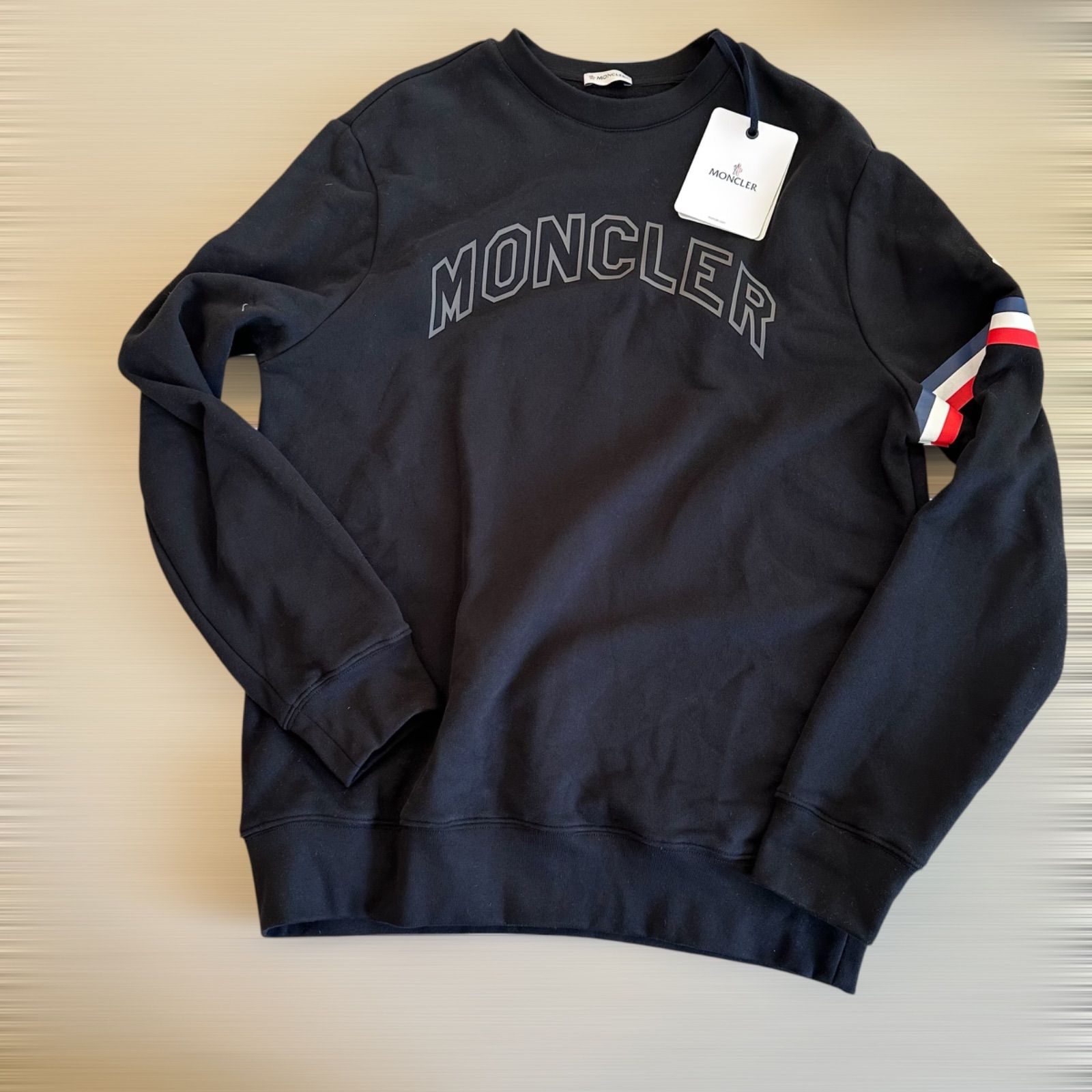 Moncler 腕ストライプ トレーナー ブラック - メルカリ