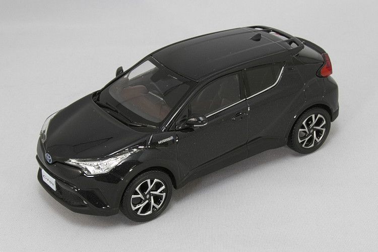 トヨタ特注 1/30 新型 トヨタ C-HR ブラックマイカ カラーサンプル プ