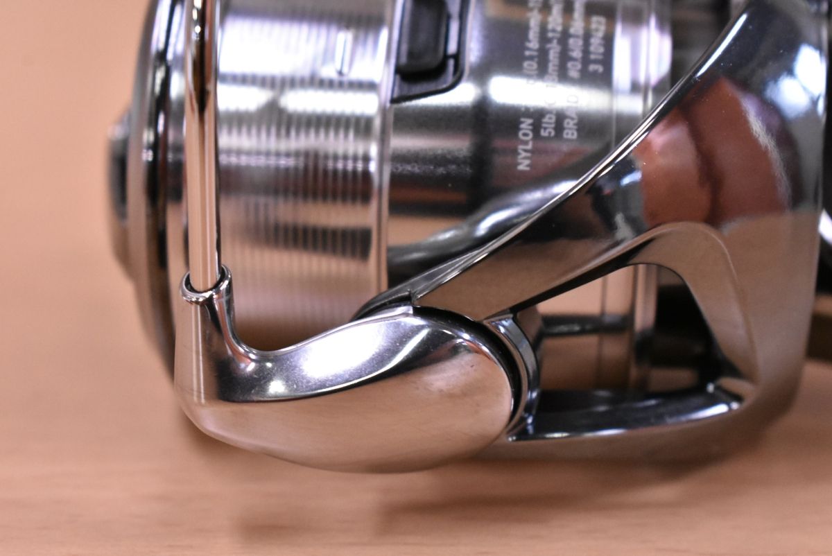 ダイワ 22 イグジスト LT 2500 S-XH DAIWA EXIST スピニングリールエギング バスフィッシング バーサタイル アオリイカ ブラックバス