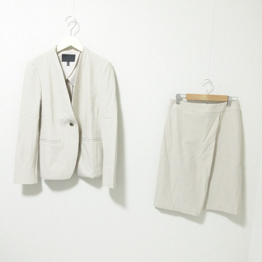 美品 ICB アイシービー ストレッチ ノーカラージャケット×スカート 
