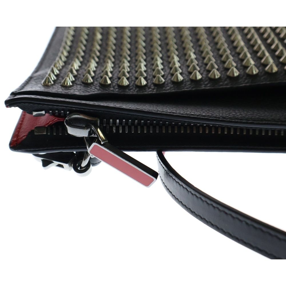 CHRISTIAN LOUBOUTIN (クリスチャンルブタン) スパイクスタッズ