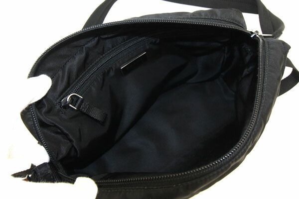 プラダ ショルダーバッグ 2VH090 ブラック ナイロン 中古