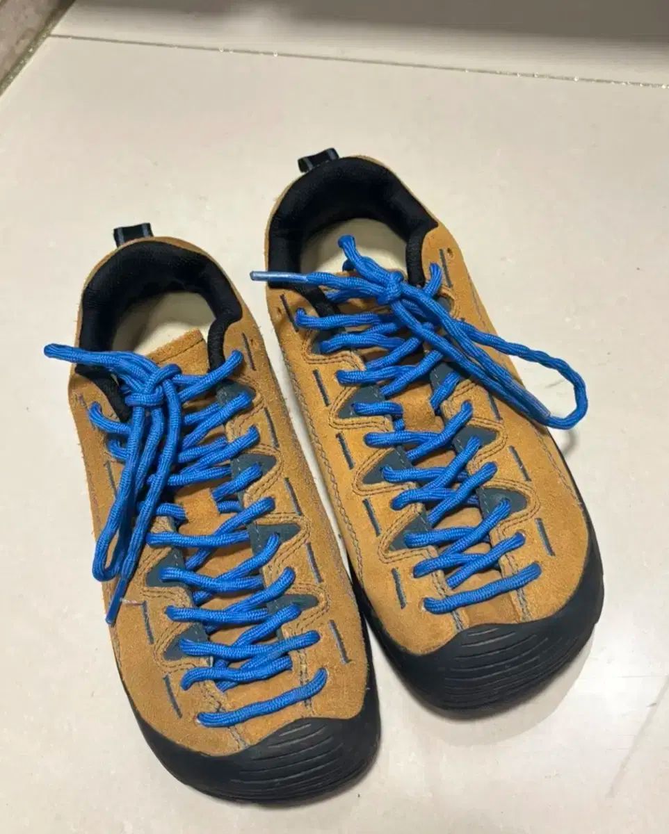 KEEN キーン ジャスパー 230