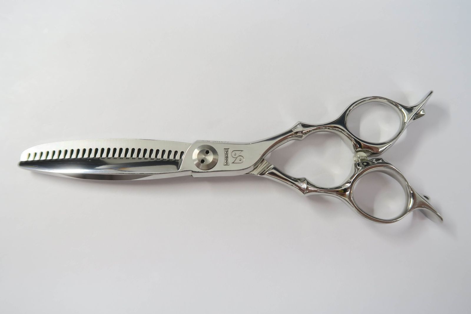 MIZUTANI シザー 2本セット（ケース・オイル付) 美容師シザー MIZUTANI