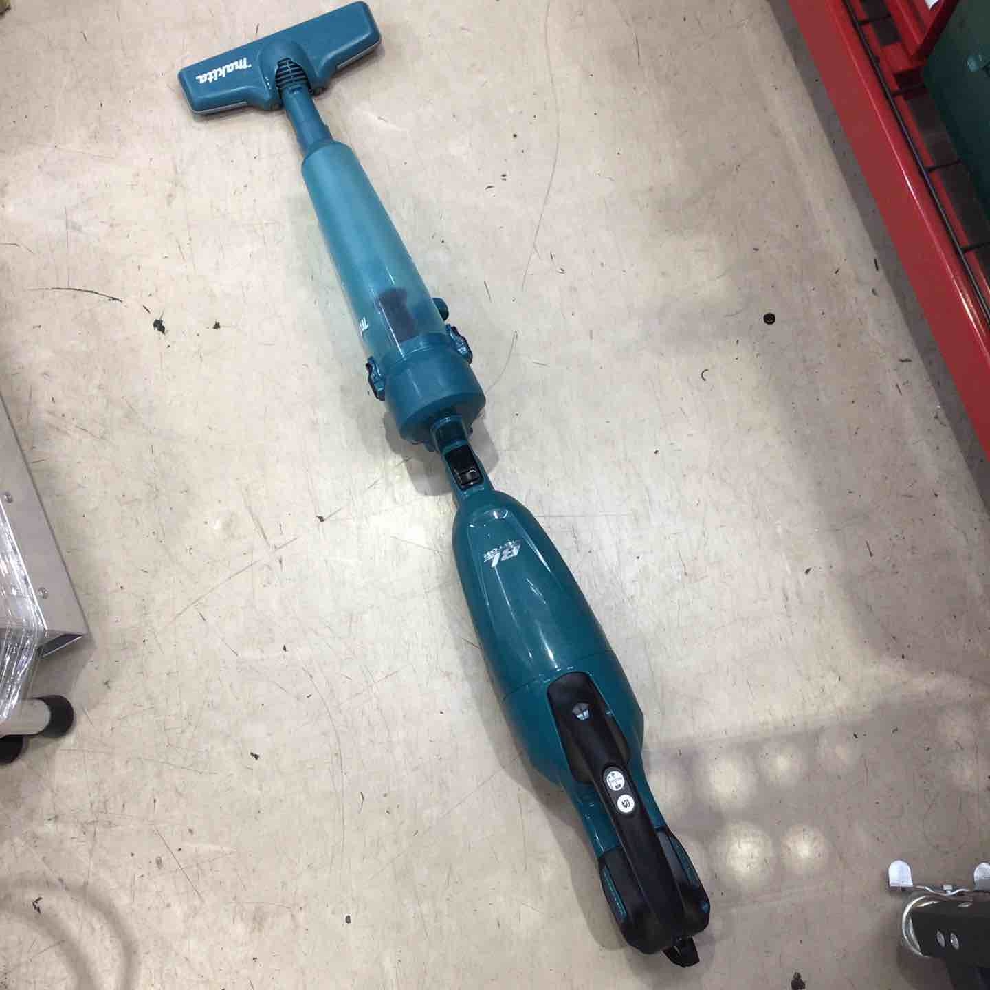 マキタ makita コードレスクリーナー 青 CL281FDZC 町田店