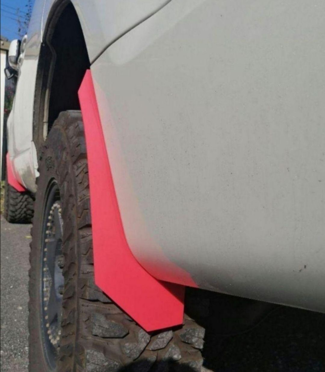 三菱　デリカD5 前期　後期　マッドフラップ　エアロtype 三菱 デリカ D:5 マッドガード マッドフラップ 泥除け 1台分