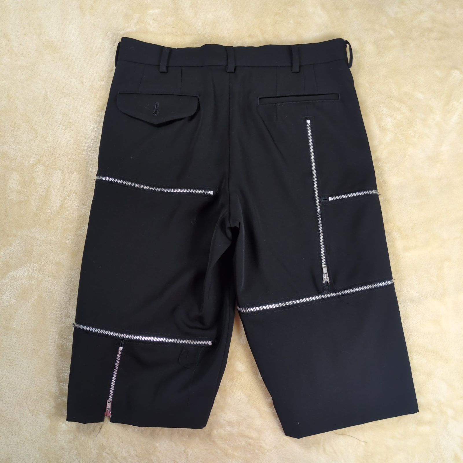 コムデギャルソンオムプリュス　19AW　ショートパンツ COMME des GARCONS HOMME PLUS(コムデギャルソンオムプリュス