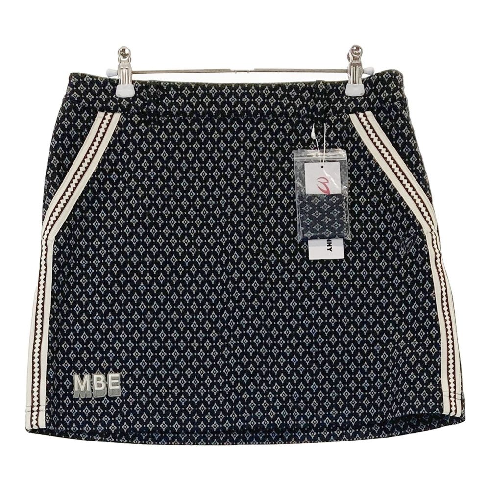 サイズ 1 MASTER BUNNY EDITION マスターバニーエディション モデル フロントロゴ ストレッチスカート 総柄 ブラック系 240101535406 ゴルフウェア レディース ストスト