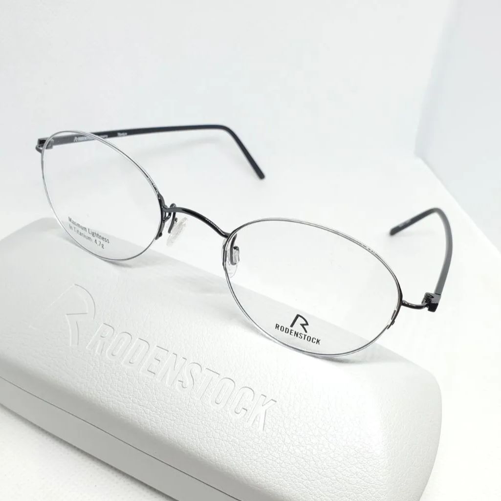 299ユーロ（約43000円） RODENSTOCK ローデンストック R7052 メガネ