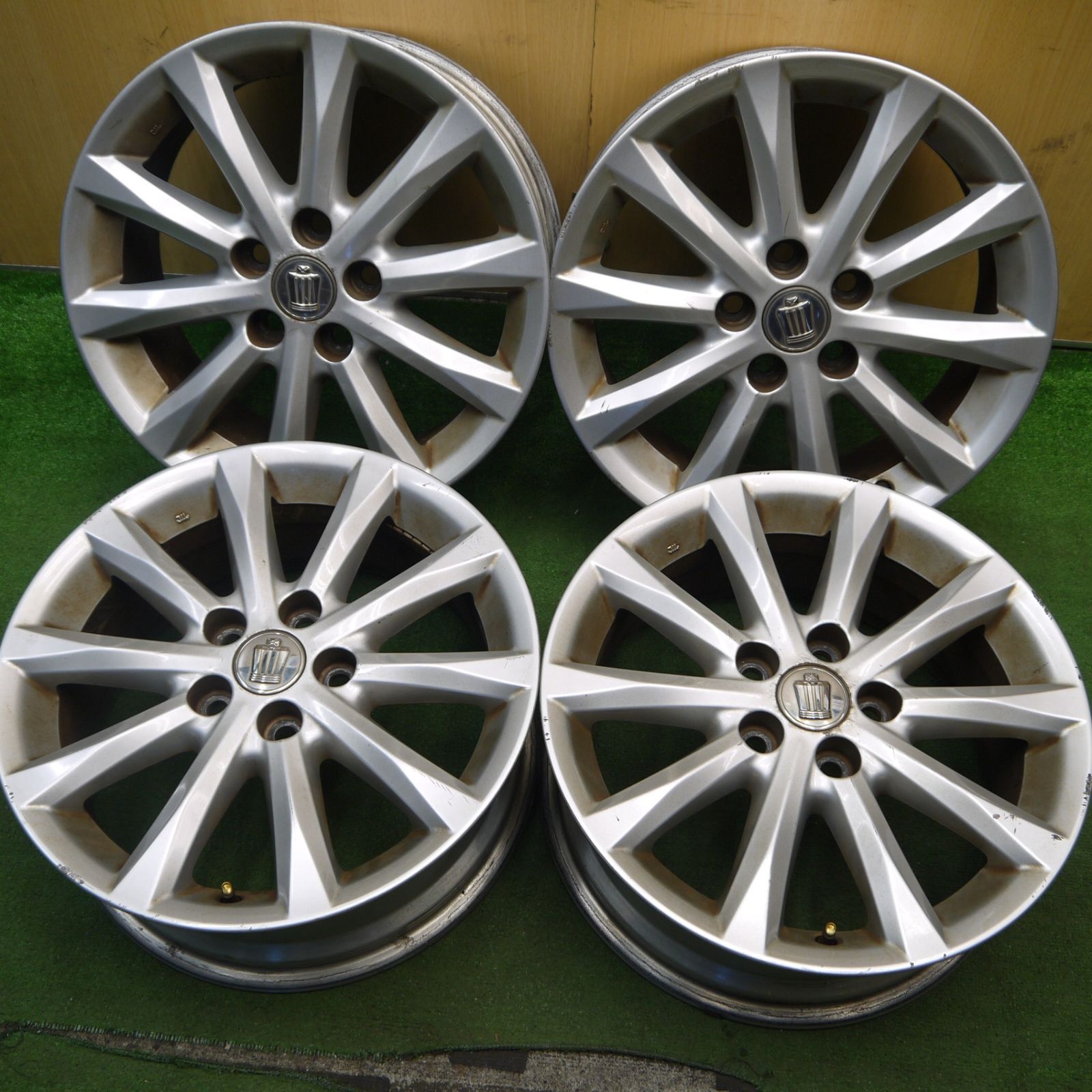 トヨタ クラウン(JZS171) 純正アルミホイール 15x6.5J 50 [T-1453] 店舗引取歓迎トヨタ クラウン JZS171 純正 ホイール 15インチ 6.5J +