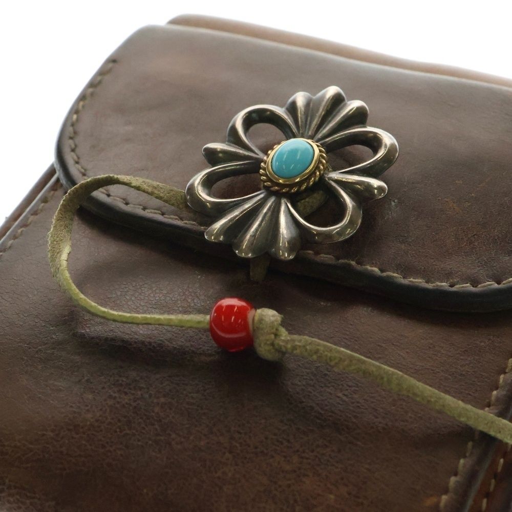 goro's(ゴローズ) 金縄ターコイズ コンチョ 二つ折り財布 ブラック goro's ゴローズ 2つ折りウォレット 金縄ターコイズ丸コンチョ中