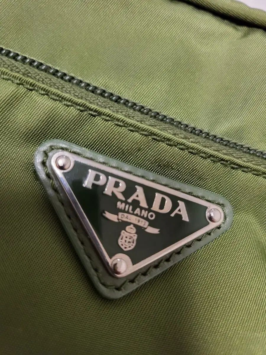 プラダ リナイロン