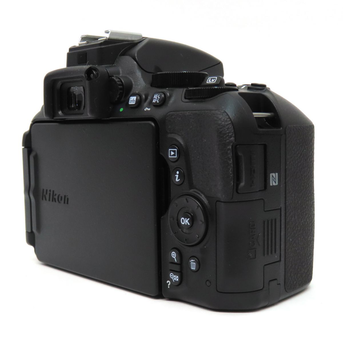 極美品✨D5600 ダブルズームキット+カメラバッグ+外付けマイク 超美品 Nikon ニコン D5600 ダブルズームキット バッテリー2個・カメラ