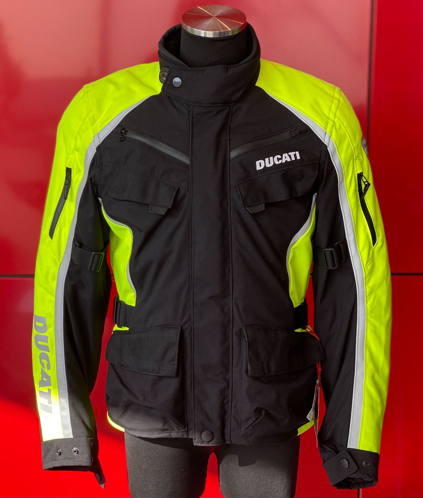 ドゥカティ メンズ ジャケット Mサイズ 定価¥71 280-