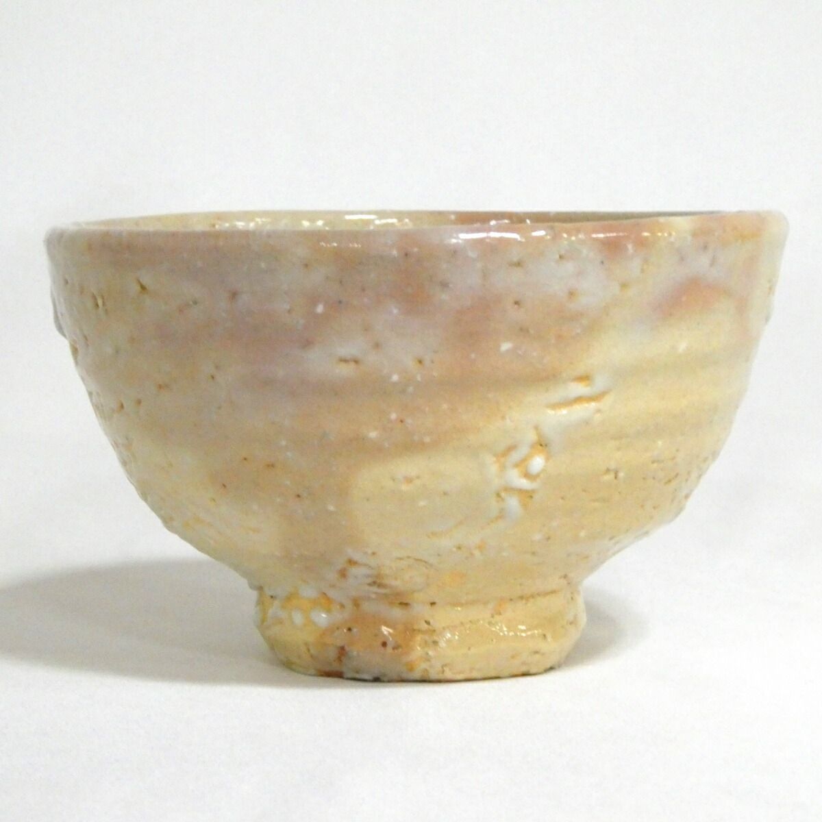 【国内配送】 十一代 七月の特売品】東光山松緑窯 大和松雁作 かいらぎ 萩茶碗 工芸品