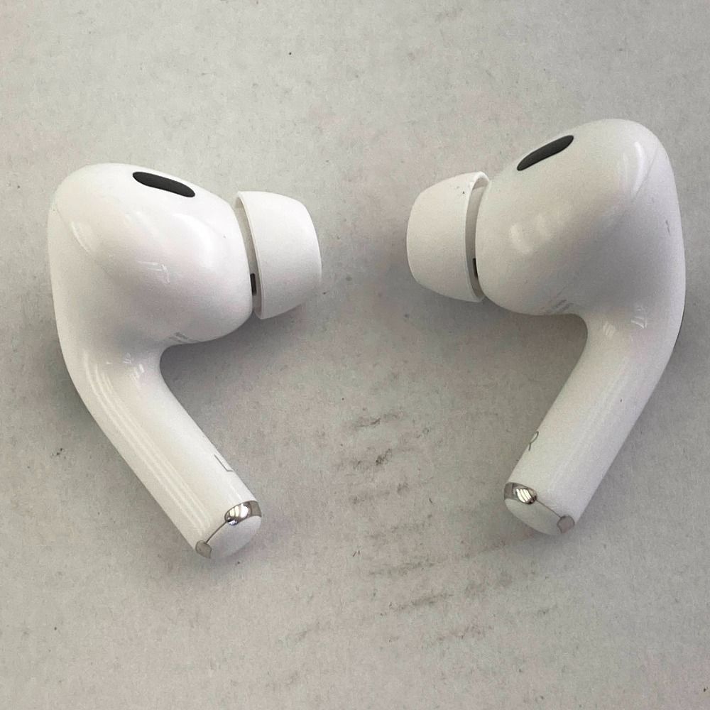 AirPods