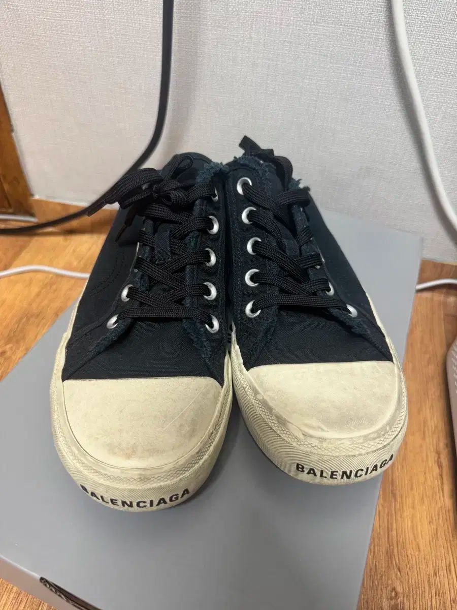 41 BALENCIAGA バレンシアガ パリ ミュール 黒