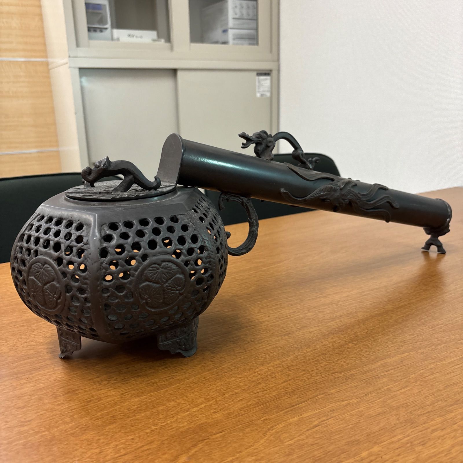 大明宣徳 矢立 香炉 レトロ 置物 特大 葵紋 矢立 香炉 龍 鳳凰 大明宣