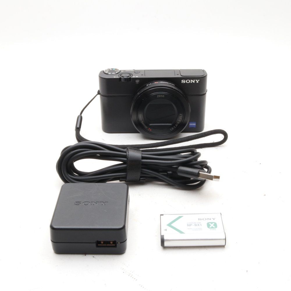 SONY ソニー コンパクトデジタルカメラ Cyber-shot RX100III ブラック 1.0型裏面照射型CMOSセンサー 光学ズーム2.9倍