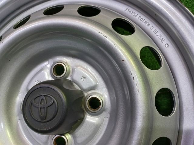 トヨタ純正 NCP165V