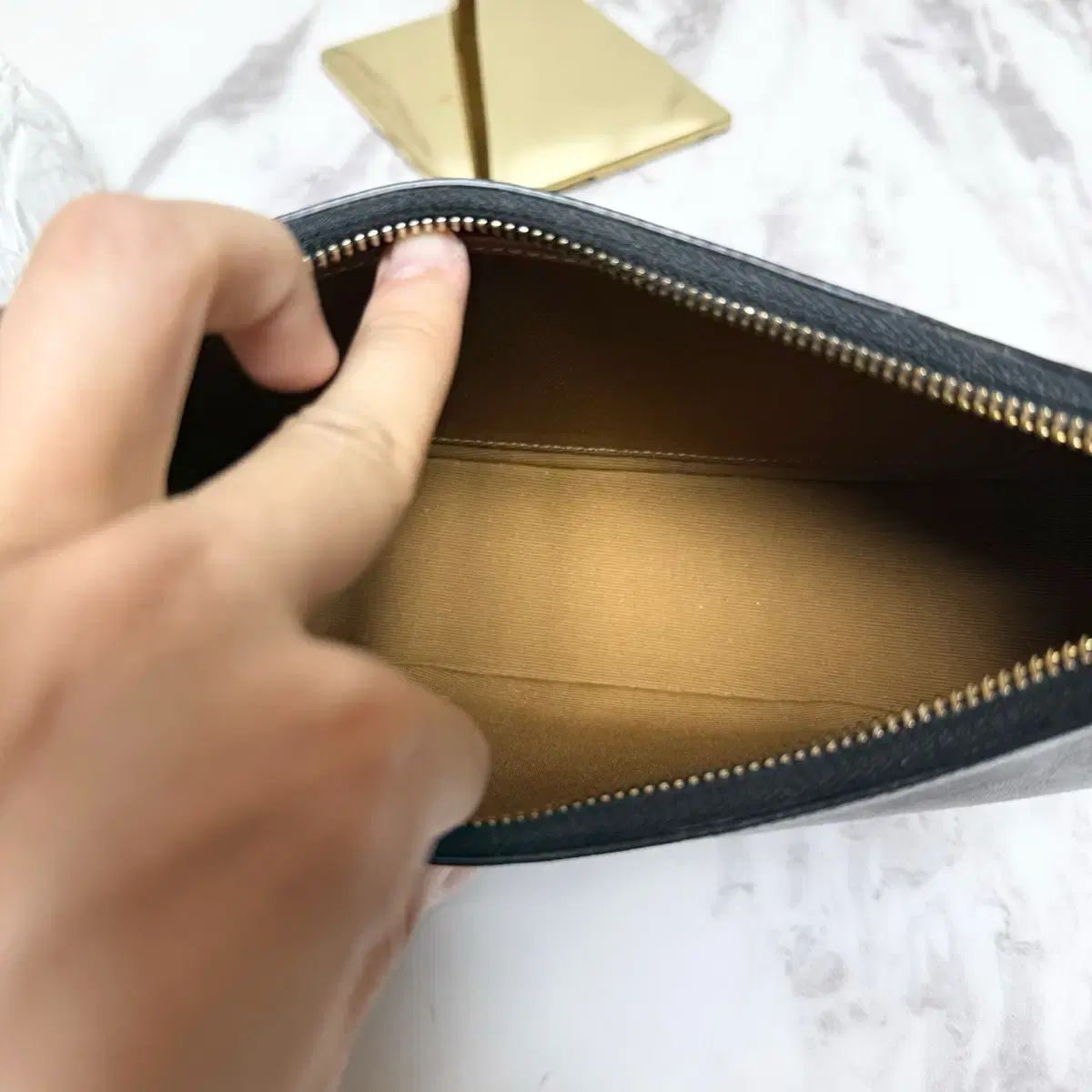 トリオンフ アババッグ