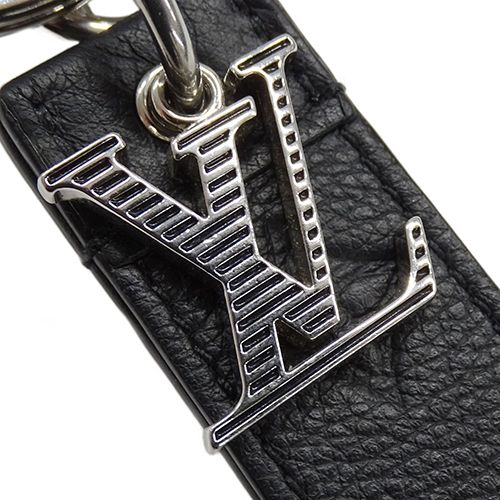ルイヴィトン キーホルダー ドラゴンヌ LV シャドウ モノグラム レザー