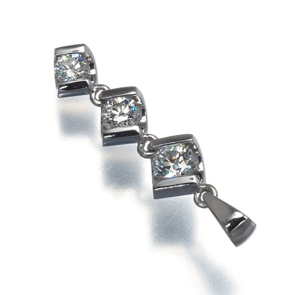 「新商品」に関するプレスリリース タサキ TASAKI ペンダントトップ 3P 0.59ct ダイヤモンド ダイヤ アクセサリー