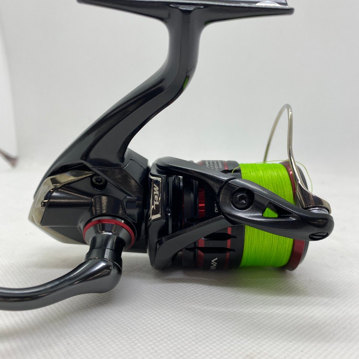 ΨΨSHIMANO シマノ スピニングリール 20ヴァンフォード 3000MHG 配送 美