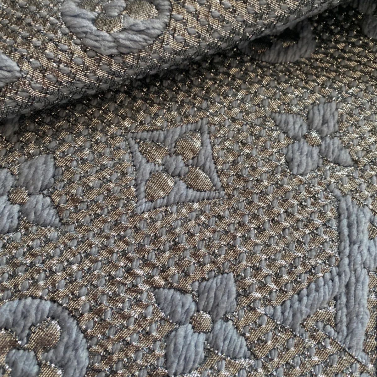 ルイヴィトン エシャルプロゴマニア マフラー シャイン ライトブルー