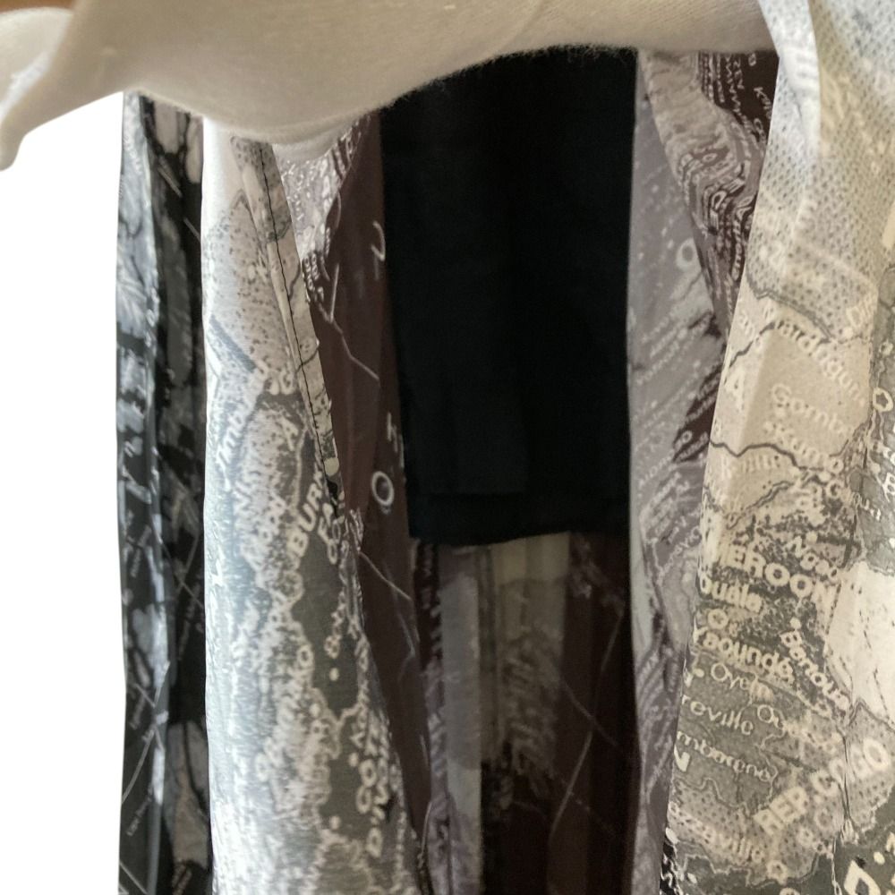 サカイ モノクロ