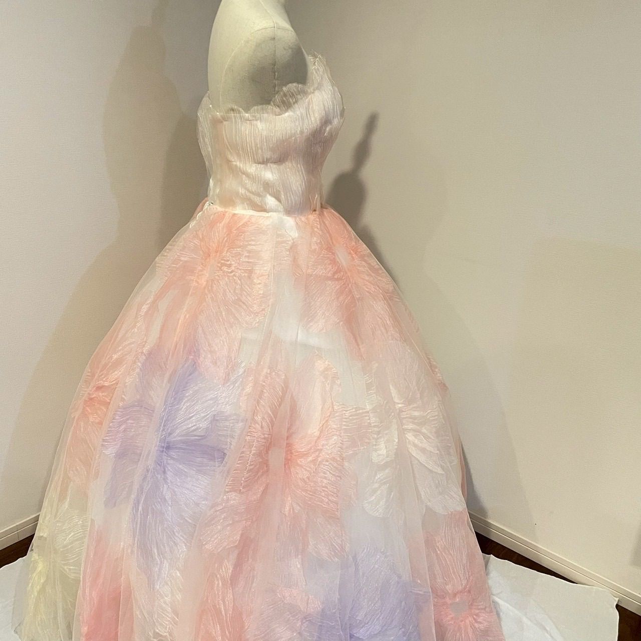 チュールドレス 結婚式