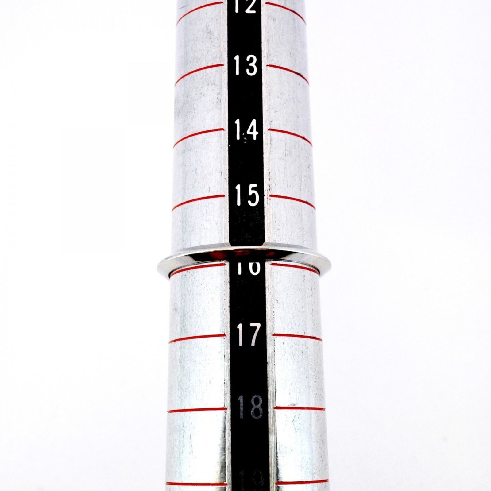 ス*ー様 Tiffany ナイフエッジ　pt950 16号 ス*ー様 Tiffany ナイフエッジ pt950 16号 Tiffany ナイフエッジリング