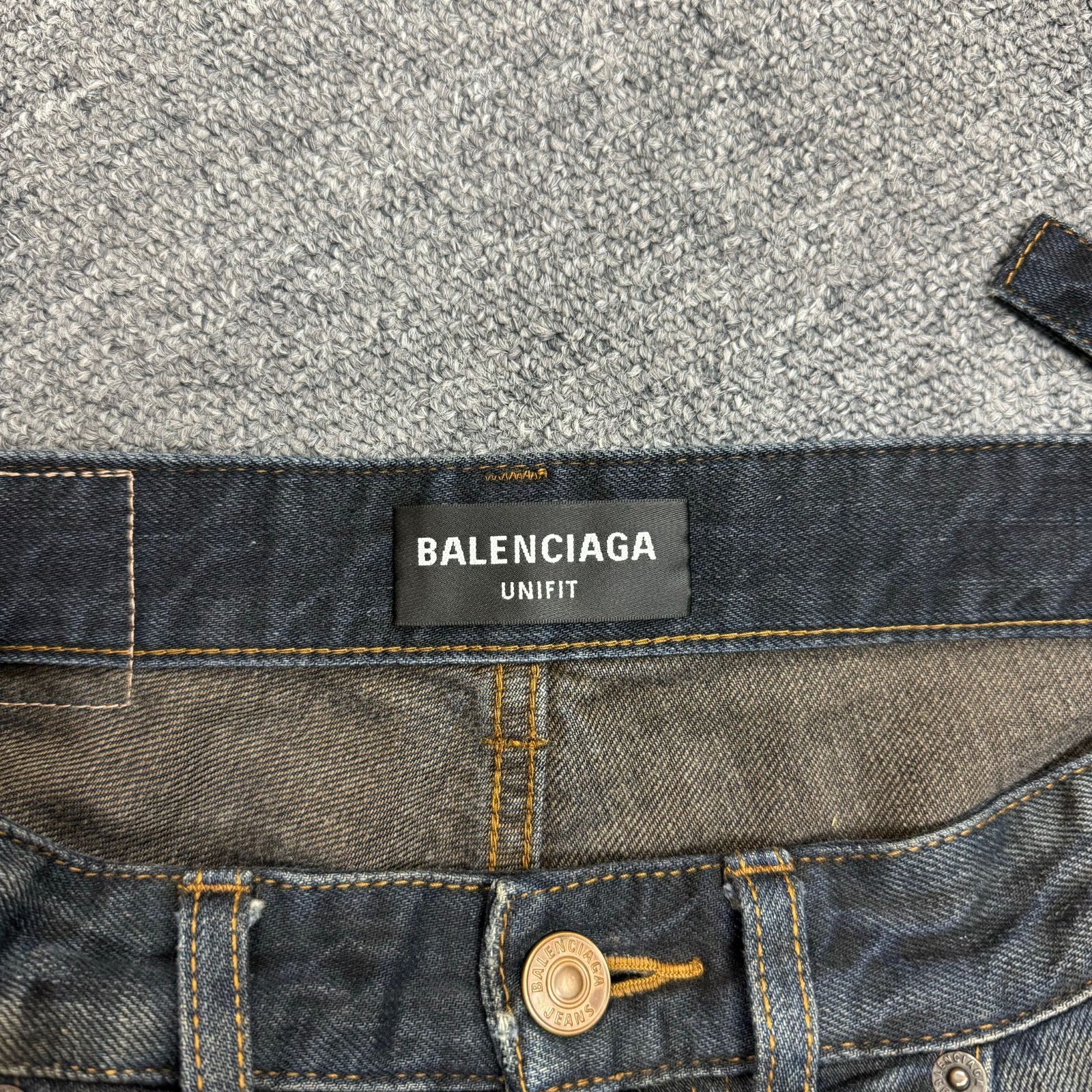 国内正規 BALENCIAGA 22AW Destroy Skate Denim Pants デストロイスケートデニムパンツ グランジ加工 バレンシアガ  697828 TMW24 インディゴ S 74478A6 - メルカリ