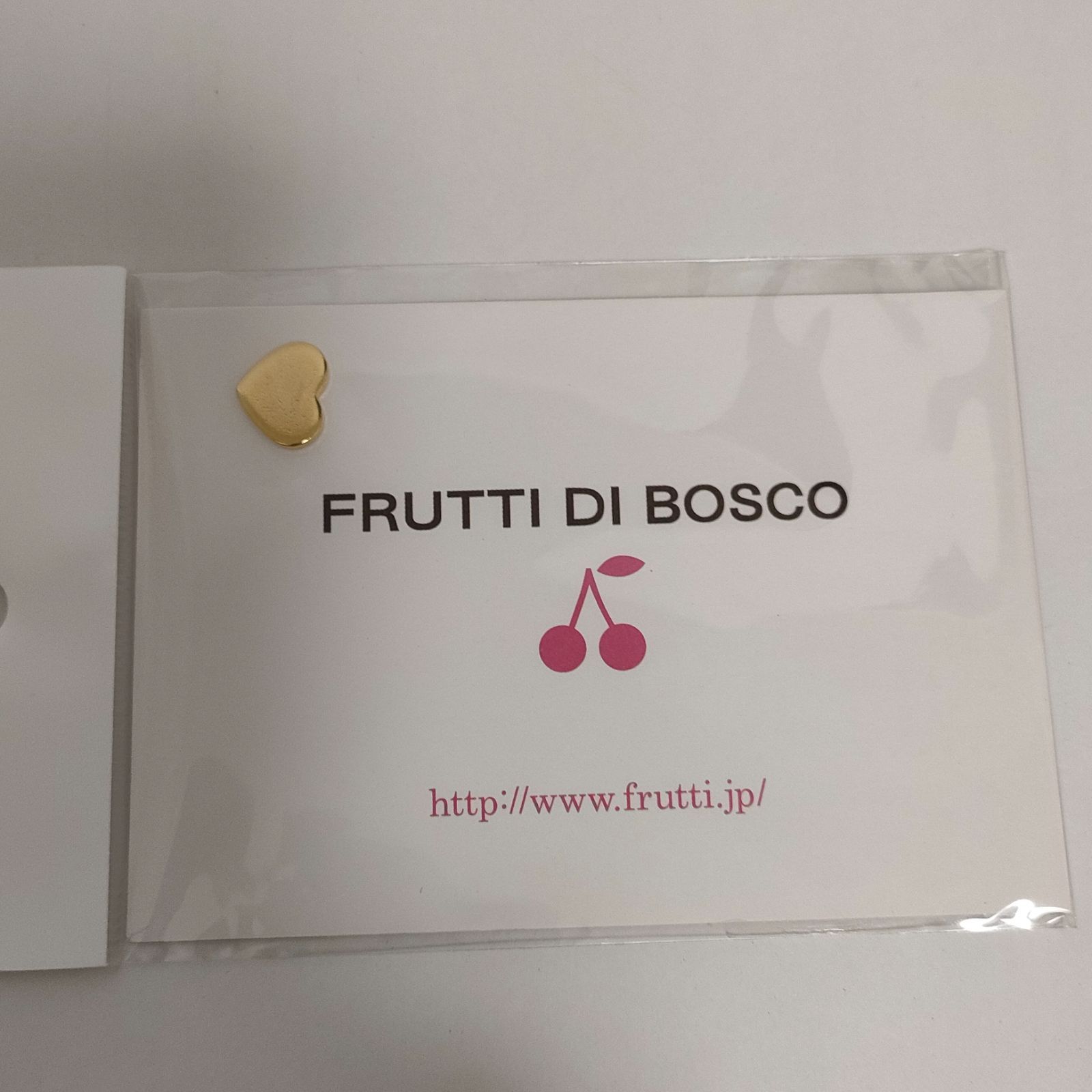 【★】FRUTTI DI BOSCO がま口財布 エルモ アリス マジックアワー　（32-6216）