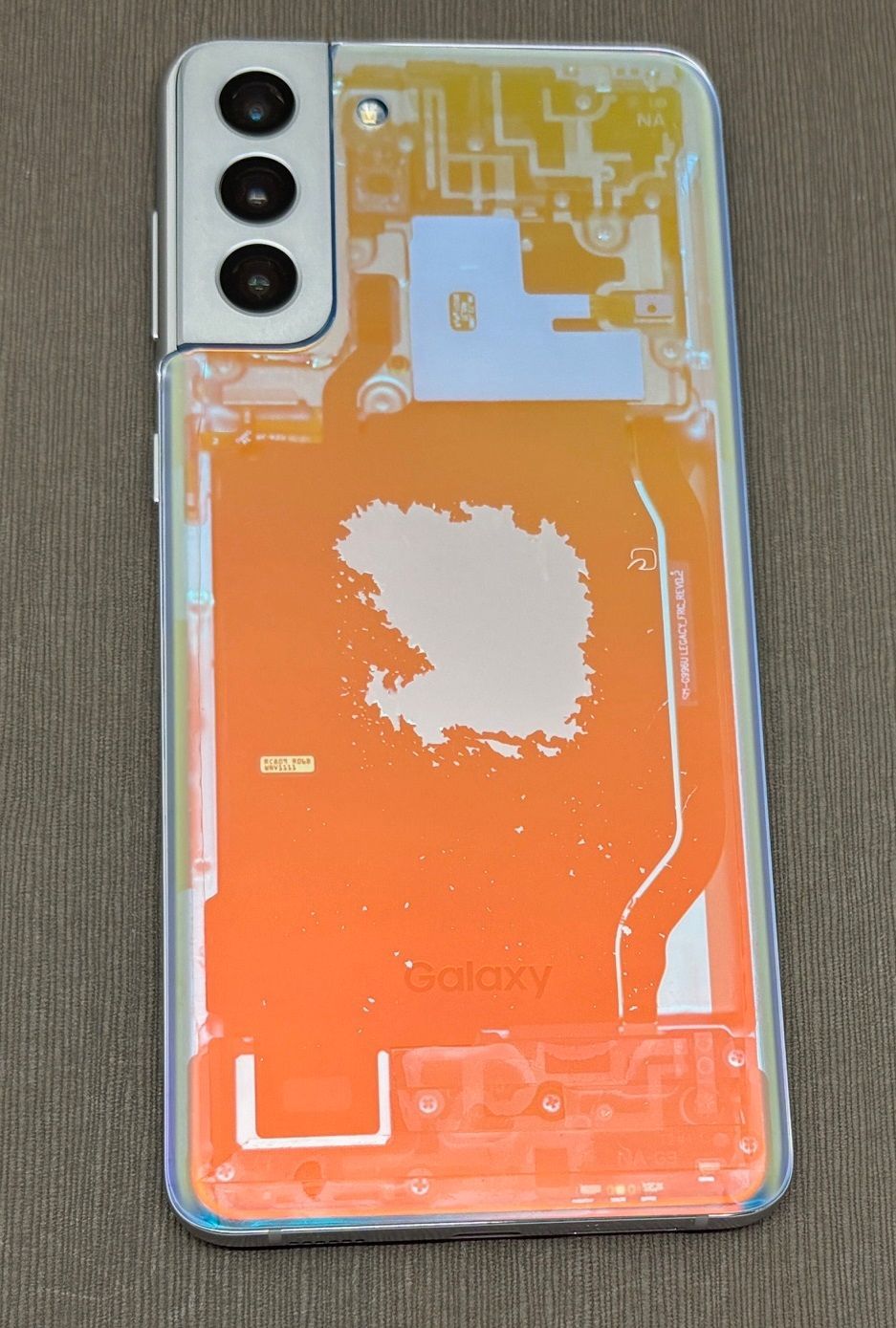 ジャンク・店頭展示品】 Galaxy S21 + 5G シルバー SCG10 128GB au