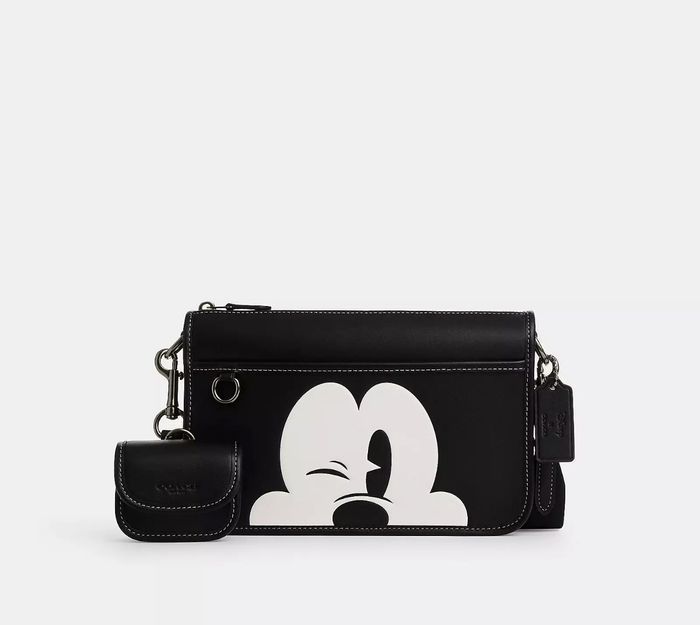 新品 COACH X DISNEY ウィンク ミッキー コンバーチブル - メルカリ